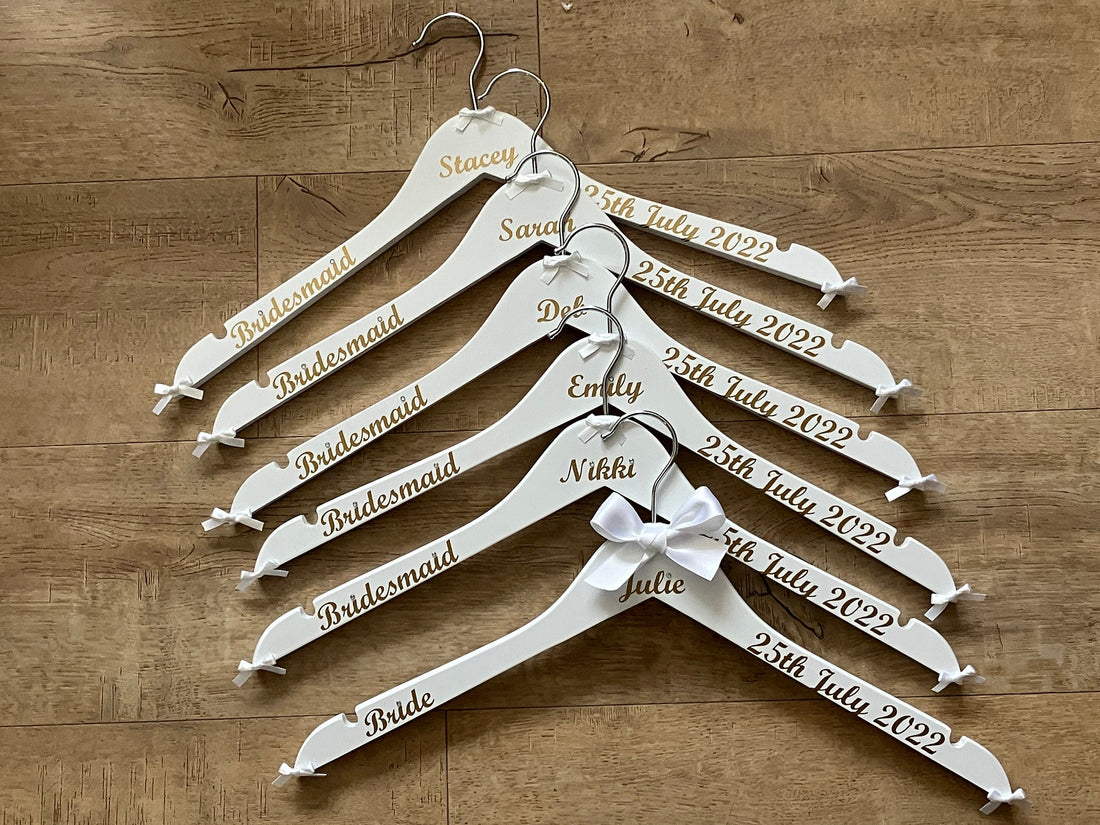 Set of 10 Wedding Hangers | Personalised with name, date, role | Ideal for the Bridal Party