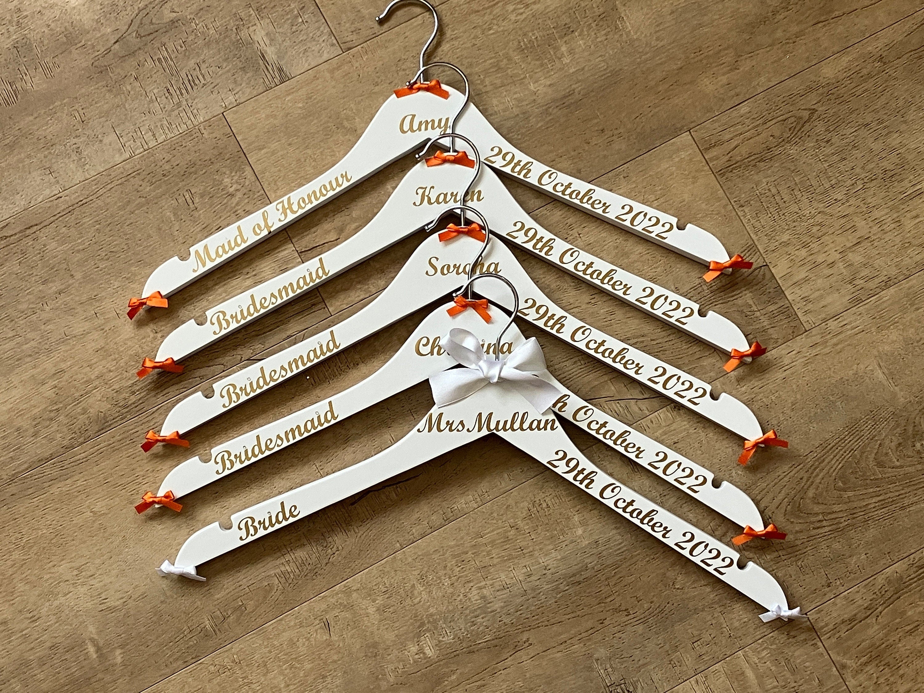 Set of 10 Wedding Hangers | Personalised with name, date, role | Ideal for the Bridal Party