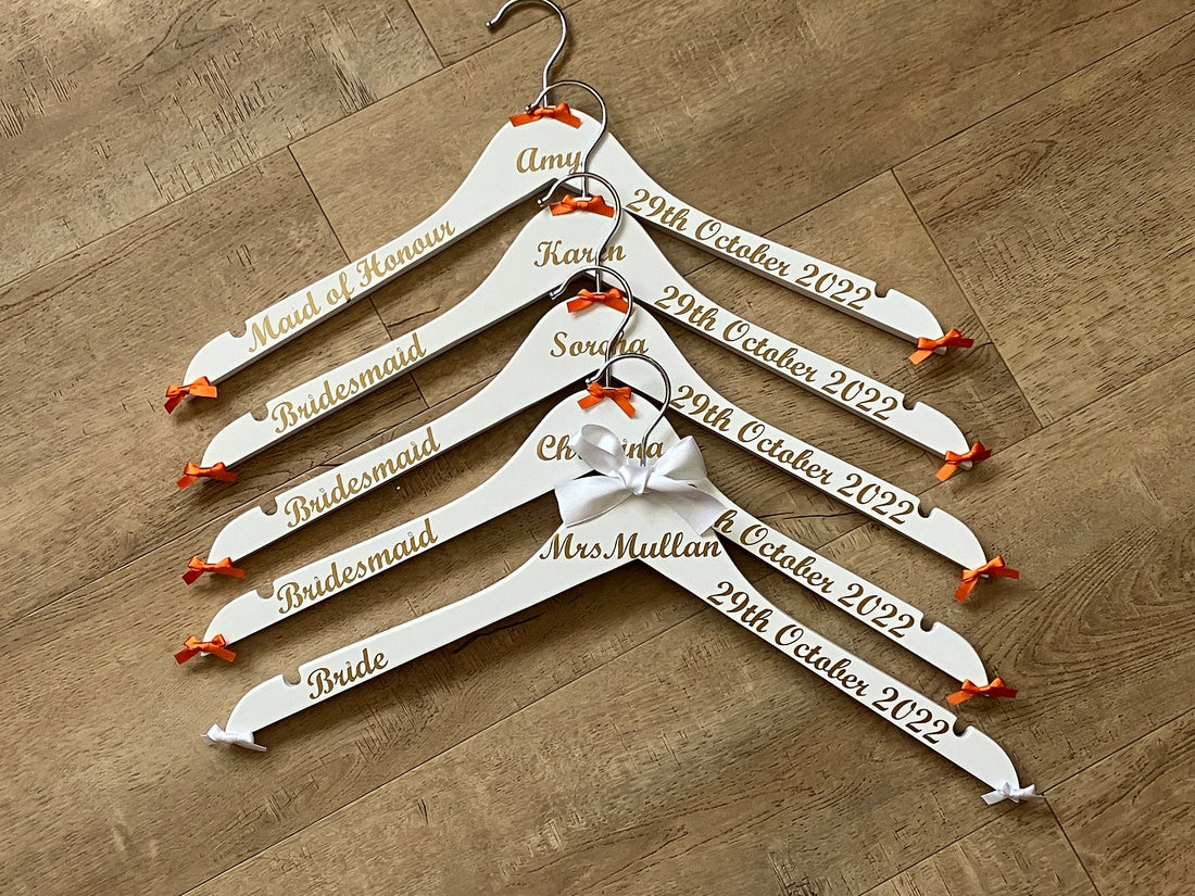 Set of 10 Wedding Hangers | Personalised with name, date, role | Ideal for the Bridal Party